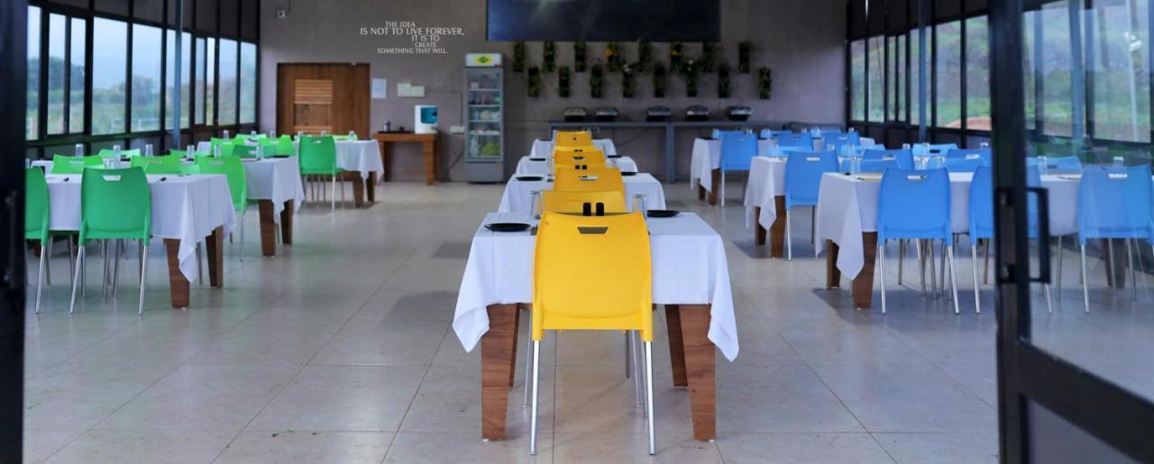 Leena Resort Garudeshwar Esterno foto