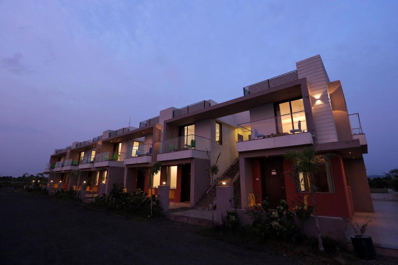 Leena Resort Garudeshwar Esterno foto