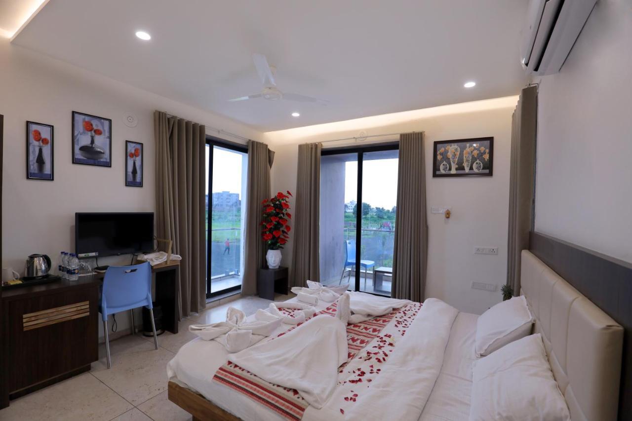 Leena Resort Garudeshwar Esterno foto